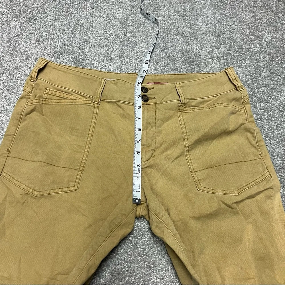 Pilcro Cropped Wide-Leg Pants in Mustard